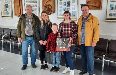 Продовжуємо підтримувати родини наших Героїв, які віддали своє життя за свободу та незалежність України