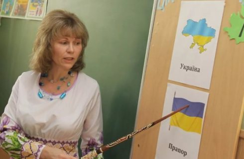 Який порядок погодження надбавки для працівників державних закладів культури?