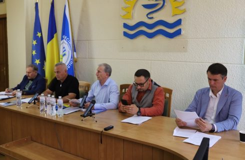 ПРЕЗИДІЯ ФПУ. Перезавантаження, взято курс на зміни. Президія задовольнила заяву Голови ФПУ Г.Осового про звільнення з посади
